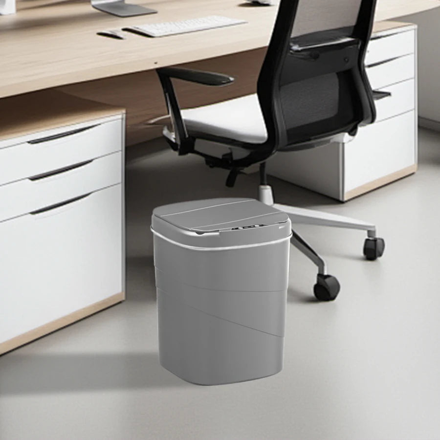 Touchless Smart Trash Can – Automatic Closing Bin